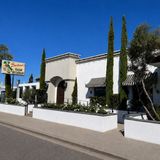 Cover image for Sardina's Italian Restaurant