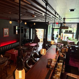 Yana&rsquo;s Speakeasy