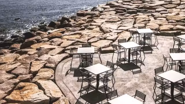 Una foto del restaurante The Coast Guard House Patio