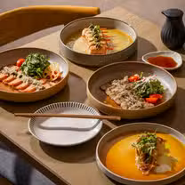 A photo of Akami Sushi - Toluca Lake restaurant