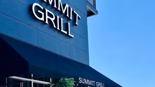 A photo of Summit Grill - Gladstone restaurant