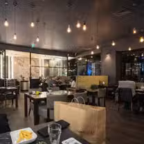 Aylesbury Fusion餐廳的相片