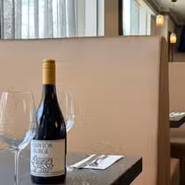 Een foto van restaurant Tower Hotel