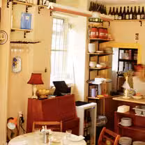 A photo of Side Piece restaurant