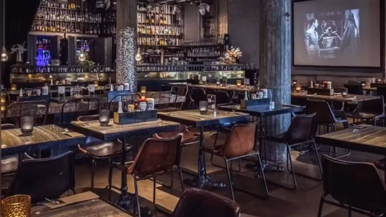 Binnenkant - Jesse James, Frankfurt am Main, HE