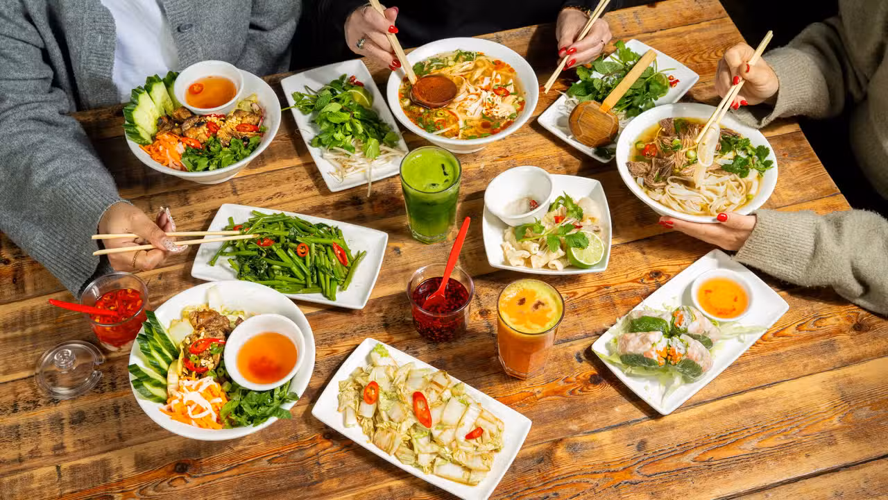 Pho Kingston, London, ENG