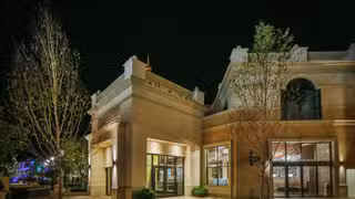 A photo of Twigs Bistro and Martini Bar - Station Park restaurant