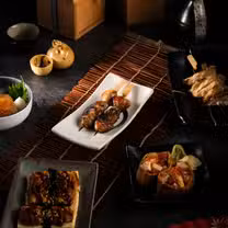 Foto von ShuKuu Japanese Izakaya &  Sake Bar Restaurant