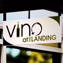Una foto del restaurante Vino At The Landing