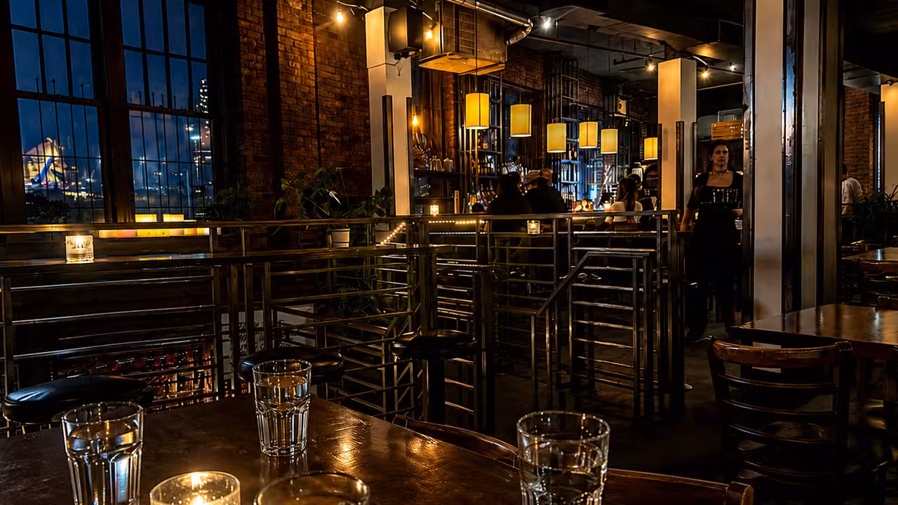Screenshot -- At   Pm - Alibi Room, Vancouver, BC