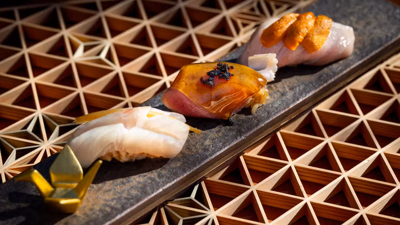 Sushi lounge and omakase dining experience in Kona - Noio, Kailua-Kona, HI
