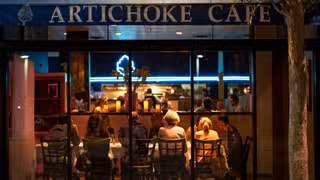 Una foto del restaurante Artichoke Cafe