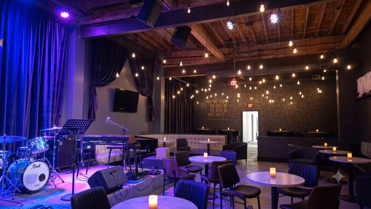 Interior - Ted's Taproom, Kansas City, MO