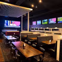 A photo of Three Roses Tavern - Marietta restaurant