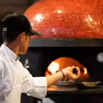 Foto von Papa Razzi - Wellesley Restaurant
