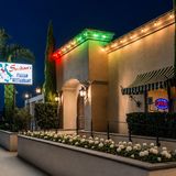 Cover image for Sardina's Italian Restaurant