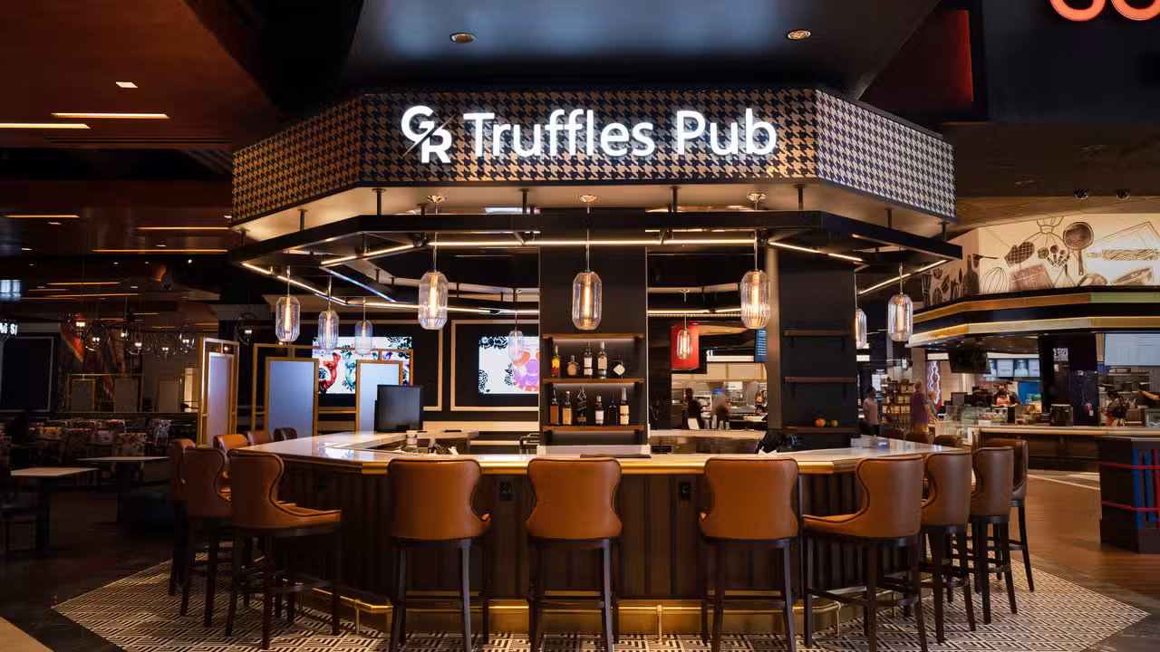 Truffles Pub - Harrah's Cherokee Resort Casino, Cherokee, NC