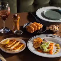 Een foto van restaurant Montys Restaurant & Bar