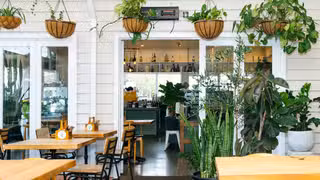Una foto del restaurante Ground Hog Social