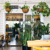 Una foto del restaurante Ground Hog Social