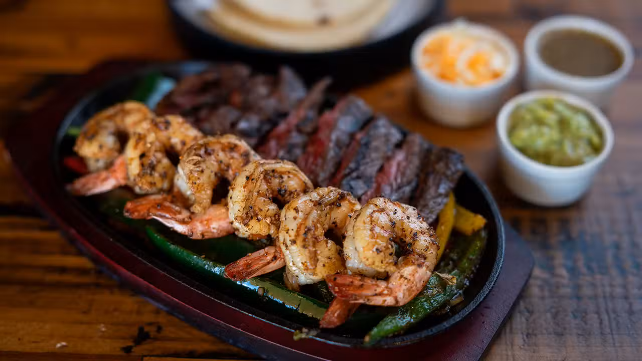 Combo Fajitas - Mirabella Cocina Latina, Dobbs Ferry, NY