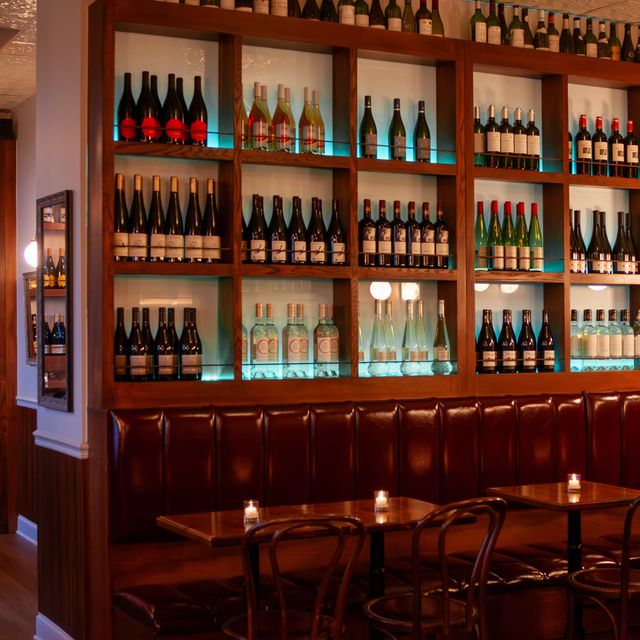 Vin Sur Vingt Wine Bar - Riverside Blvd - New York, NY | OpenTable