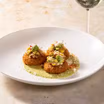 Una foto del restaurante Cooper's Hawk Winery & Restaurant - Naples, FL