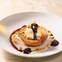 Cooper’s Hawk Winery & Restaurant – Lansing, MIの写真