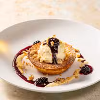Una foto del restaurante Cooper’s Hawk Winery & Restaurant – Avondale, AZ