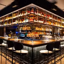 Una foto del restaurante Wild Blue Restaurant + Bar