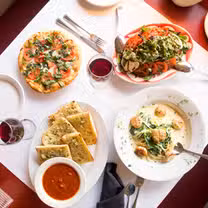 Una foto del restaurante Caro Amico Italian Cafe