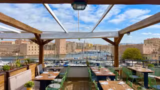 A photo of Le Rowing Club Marseille - Azur Rooftop restaurant