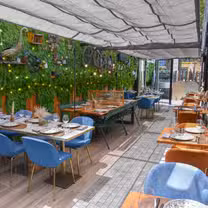 Foto von La Petite Ferme Restaurant