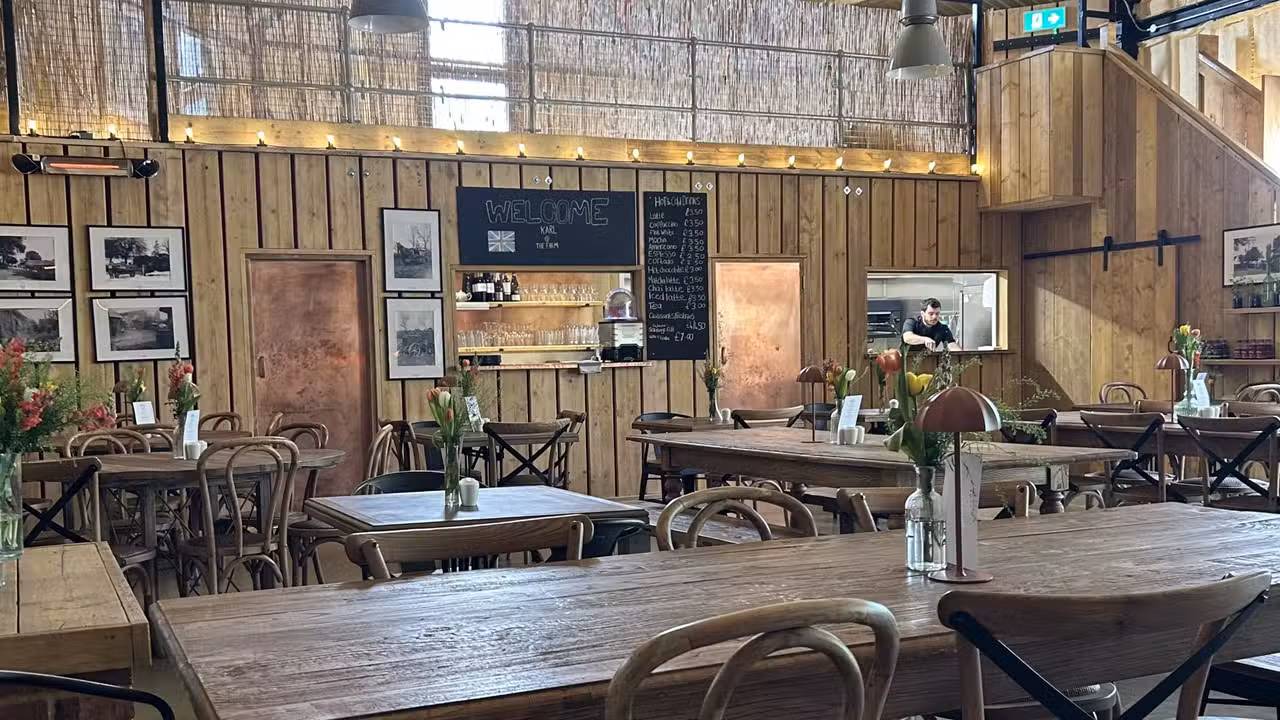 Interior - Kar@The Farm, Dunmow, Essex