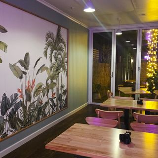 The Parlor Kitchen & Bar