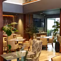 Foto von Q Terrace Restaurant & Bar Restaurant