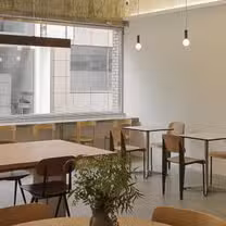 Foto von BREW & KITCHEN Restaurant