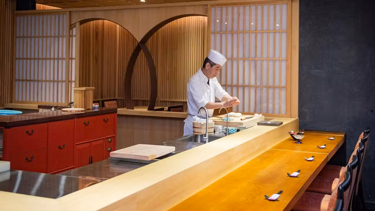 日本料理弁慶 漢來店, Kaohsiung City, KHH