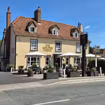 A photo of The Golden Fleece restaurant