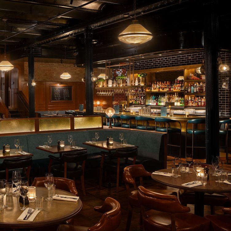 Photo 1 of 4: Hawksmoor Chicago