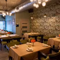 Una foto del restaurante Crown Providence