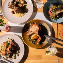 Una foto del restaurante Embankment Kitchen