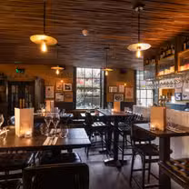 Una foto del restaurante Cellar22