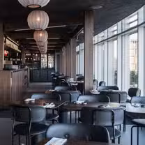 Een foto van restaurant Sticks'n'Sushi - Tivoli Haven