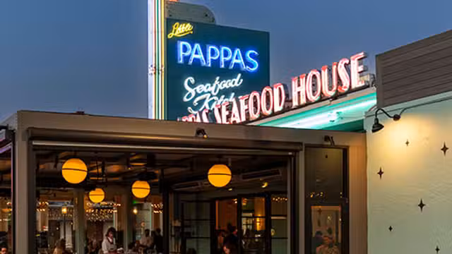 A photo of Little's Oyster Bar restaurant