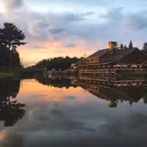 Een foto van restaurant The Foundry at Summit Pond Vermont