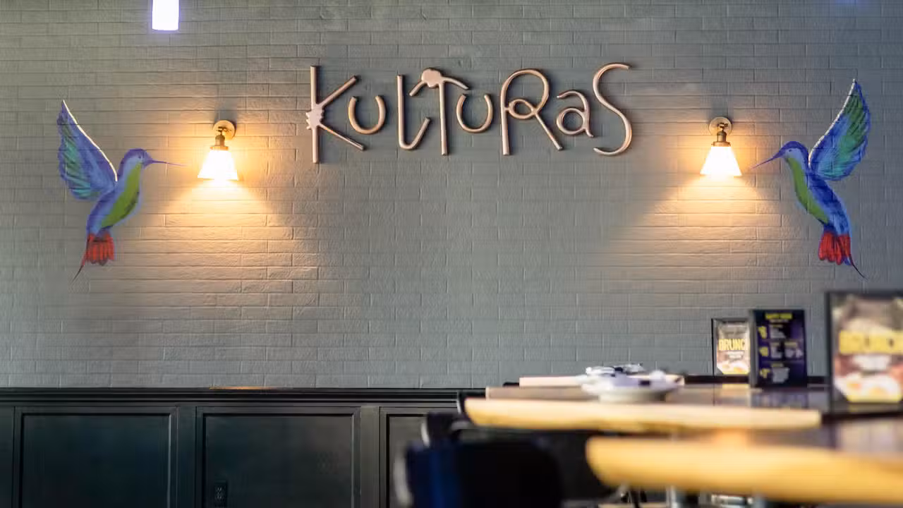 內部 - Kulturas  - Temecula，CATemecula