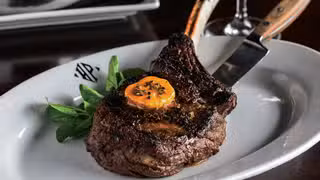 A photo of Hyde Park Prime Steakhouse - Akron restaurant