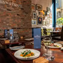 Foto von Dobson & Parnell Restaurant