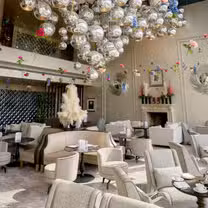 Una foto del restaurante The g Hotel – Signature Lounges